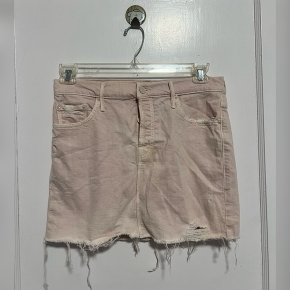 MOTHER Superior The Vagabond
Mini Fray Skirt in Soft Pink Size 27 $198 - Picture 2 of 7